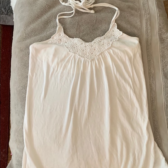 Old Navy Classic White Halter Top - Picture 1 of 5